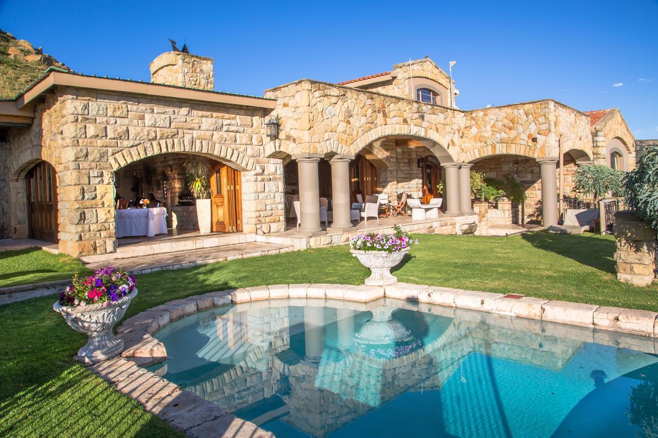 Wild Horses Lodge Harrismith Exterior foto